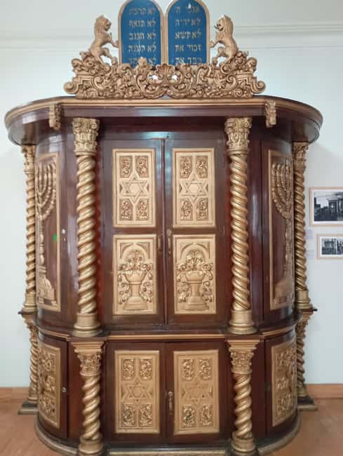 Mexico City: Jewish Heritage Guided Walking Tour - Starting from the Heart of Mexico City