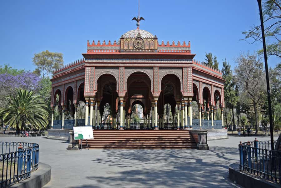 Mexico City's Time Machine Tour - The Unique Concept of the Mexico City Time Machine Tour
