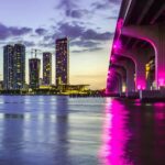 Miami: 2 Hour Night Cruise with Open Bar & Skyline Views - Departure Point and Easy Access in Bayside Marketplace