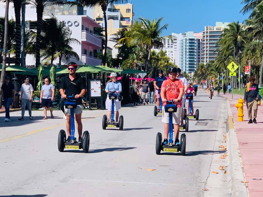 Miami Beach: 1-Hour Segway Glide - Convenient Meeting Point with Easy Access