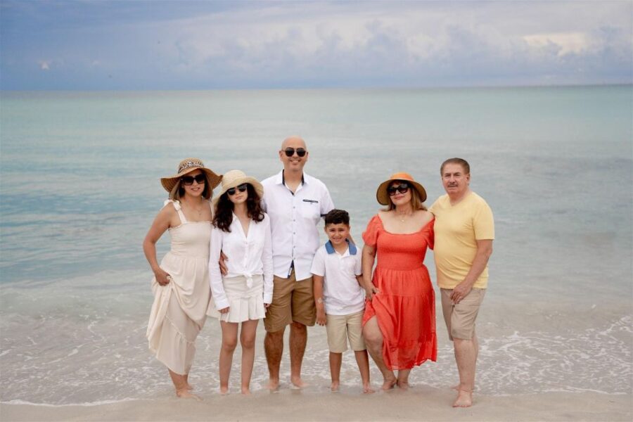 Miami Beach Professional Photoshoot - What to Expect During the One-Hour Photoshoot