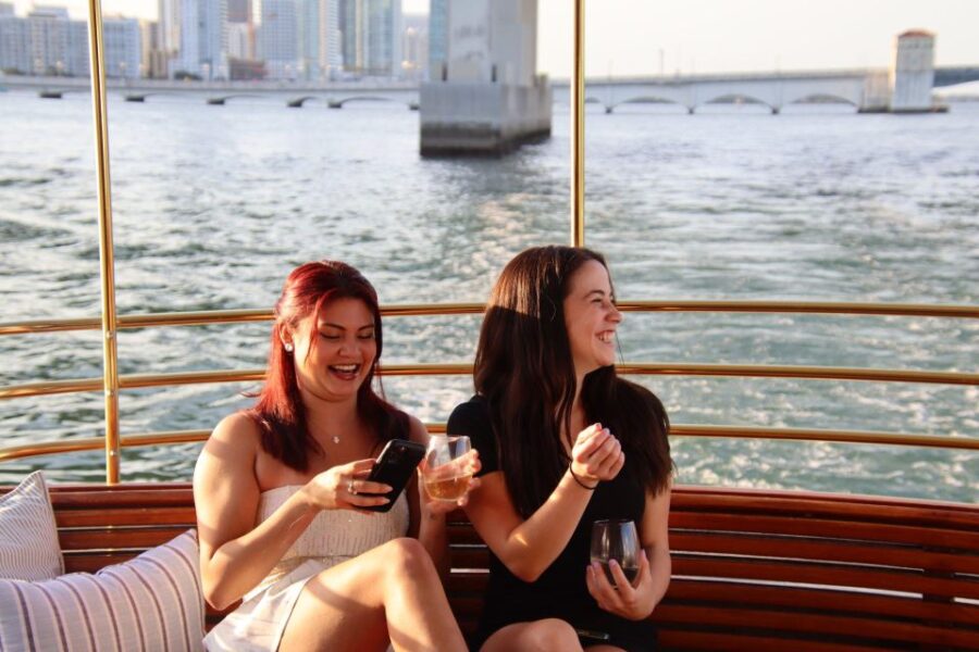 Miami Beach: Vizcaya Sunset Cruise Includes Food and Drink - Scenic Route Through the Venetian Islands