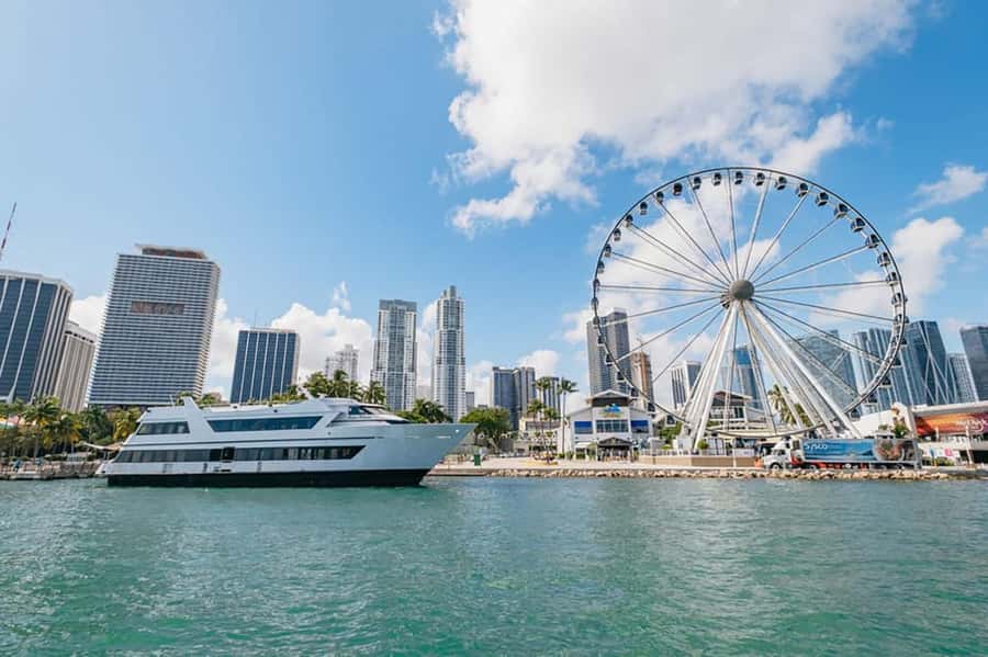Miami Discovery Tour: 2-Days Hop-On Hop-Off Explore Your Way - The Convenience of the 2-Day Hop-On Hop-Off Bus Tour