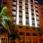 Miami: Ghosts, Boos and Booze Haunted Pub Crawl - Meeting Point and Tour Logistics in Miami Beach