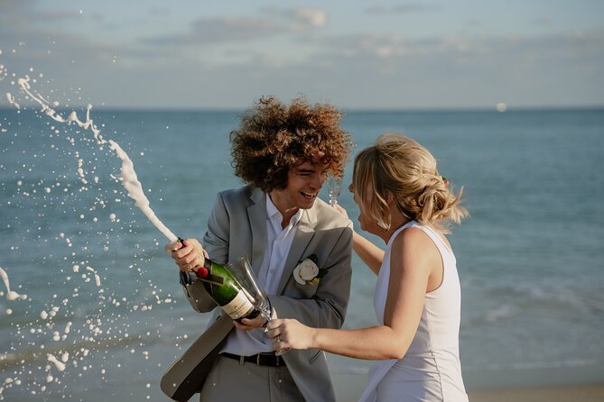 Miami Photographer Private shoot Sunrise & Sunset in Miami Beach - Iconic South Beach Landmarks for Your Photos