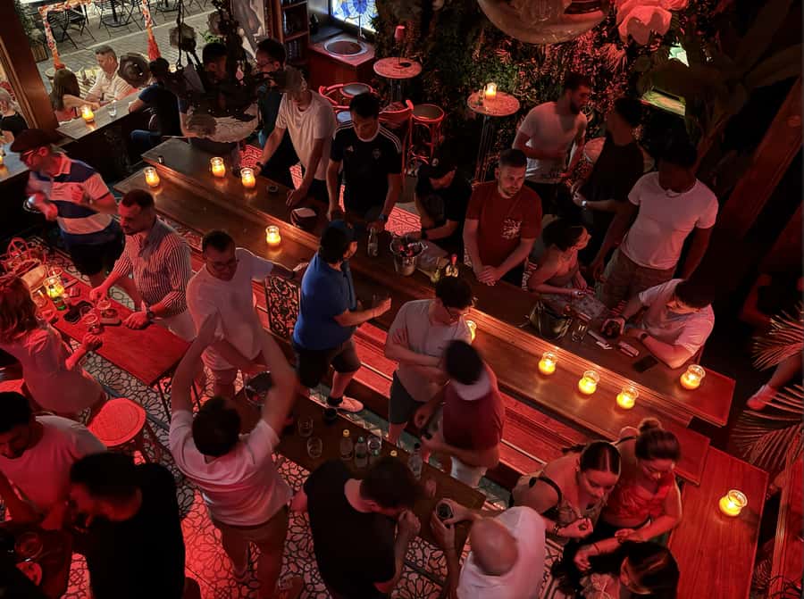 Miami: Premium Cocktail Crawl a Brickell o Coral Gables - Visiting Four Carefully Selected Bars in Miami