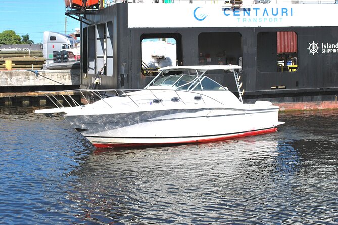 Miami Private 38 Express Cruiser Yacht with Captain - The Boat’s Premium Features and Comforts