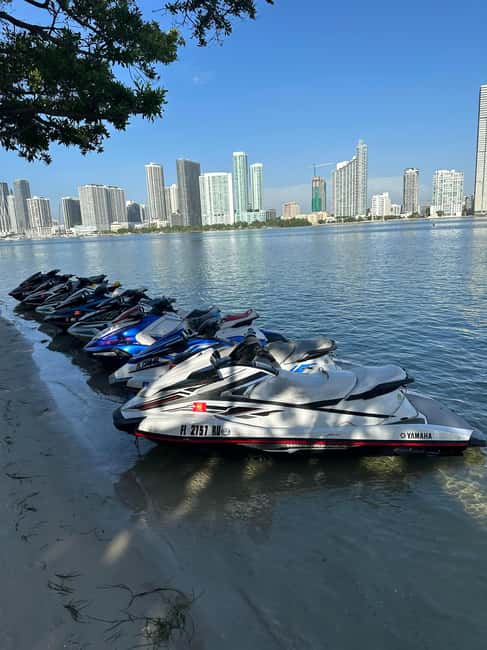 Miami: Sea Adventure! Jetski Rental+30min boat tour included - Scenic Biscayne Bay and Millionaire Mansions
