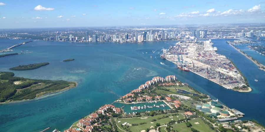 Miami: Seaplane Skyline and Beaches Tour - Flying Low for Marine Wildlife Sightings
