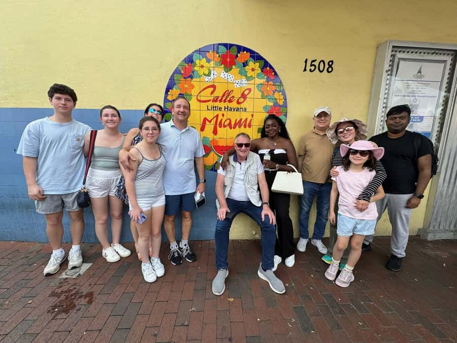 Miami Skyline Millionaire Cruise & Bus Tour 5 stops & Coffee - The Route and Stops in Miami’s Key Districts