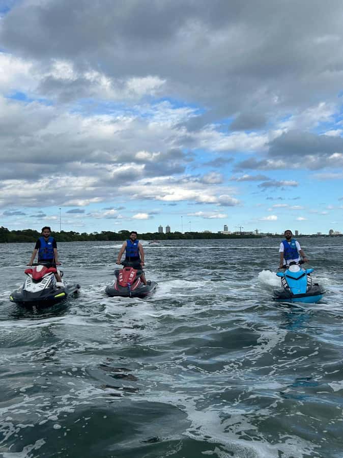 Miami's Ultimate Jet Ski & Boat Tour Excursion - Convenient Starting Point at Bayside Marina