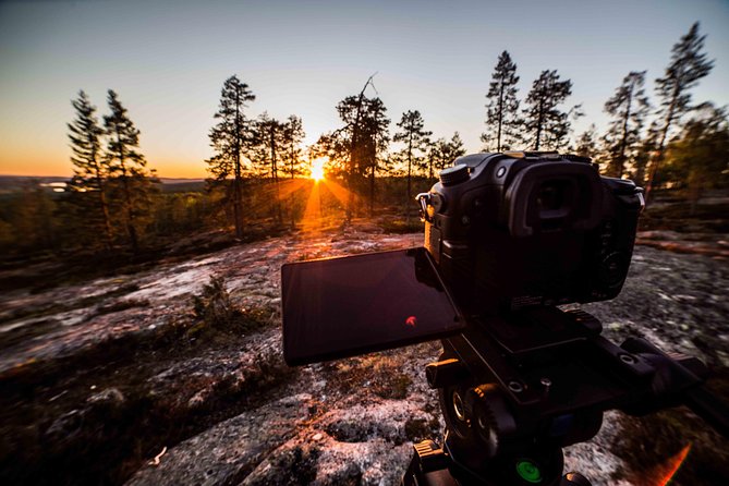 Midnight sun photography tour - Photography Equipment and Guidance