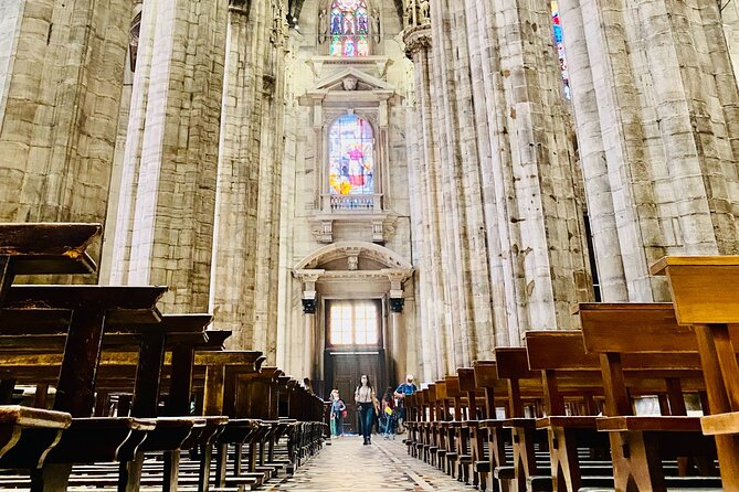 Milan: Cathedral and Terraces Guided Tour with Tickets - Starting at the Galleria Vittorio Emanuele II