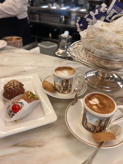 Milan: Shopping with a Fashion Stylist - Starting the Day with Coffee and Style Goals in Milan