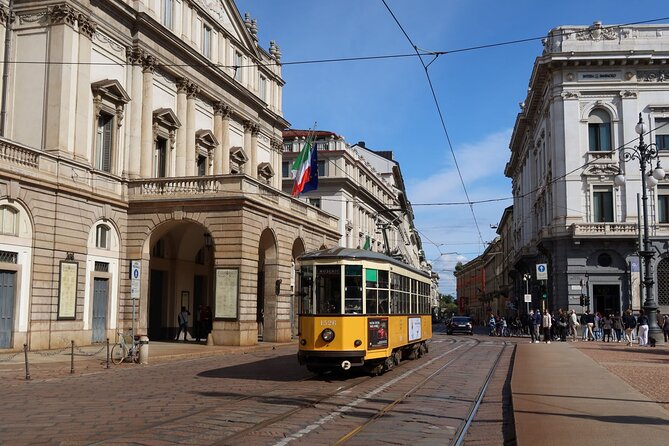 Milan's Must See: Half-Day Tour of Last Supper, Duomo & La Scala - Starting Point at Milan Visitor Center and Early Landmarks
