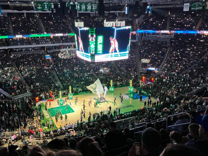 Milwaukee: Milwaukee Bucks Basketball Game Ticket - Witness the Electric Atmosphere at Fiserv Forum