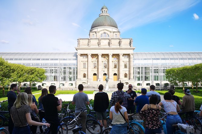 Mini Classic Bike Tour incl. Beer Garden Stop @ 4pm - Starting Point at Marienplatz for an Easy Munich Introduction