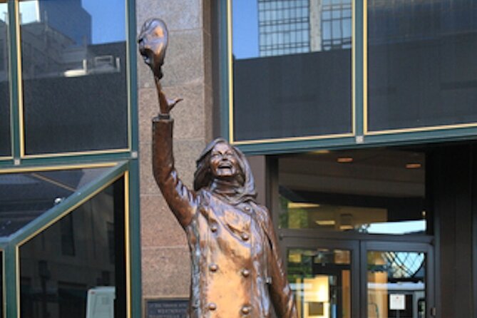 Minneapolis Mill City Self Guided Audio Walking Tour - Exploring the Heart of Minneapolis’s Downtown