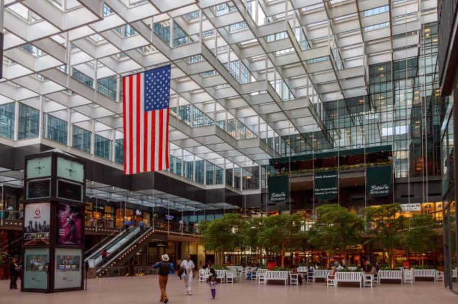 Minneapolis: Private Family-Friendly Walking Tour - Visiting the IDS Center and Its Surroundings