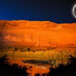 Moab: Colorado River Dinner Cruise with Music and Light Show - Enjoying the Calm Colorado River on a Flat-Bottomed Boat
