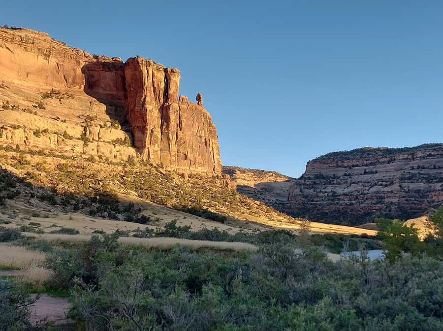 Moab ~ Daily Half-Day Rafting Trip - Moabs Colorado River: A Scenic Waterway with Gentle Rapids