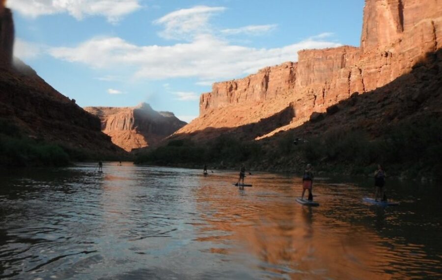 Moab: Stand-Up Paddleboard with small rapids on Colorado - The Moab Area: Perfect for Colorado River Paddleboarding