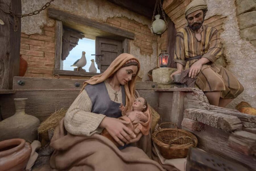 Mollina: general admission to the Nativity Scene Museum - The Cultural Significance of the Nativity Art