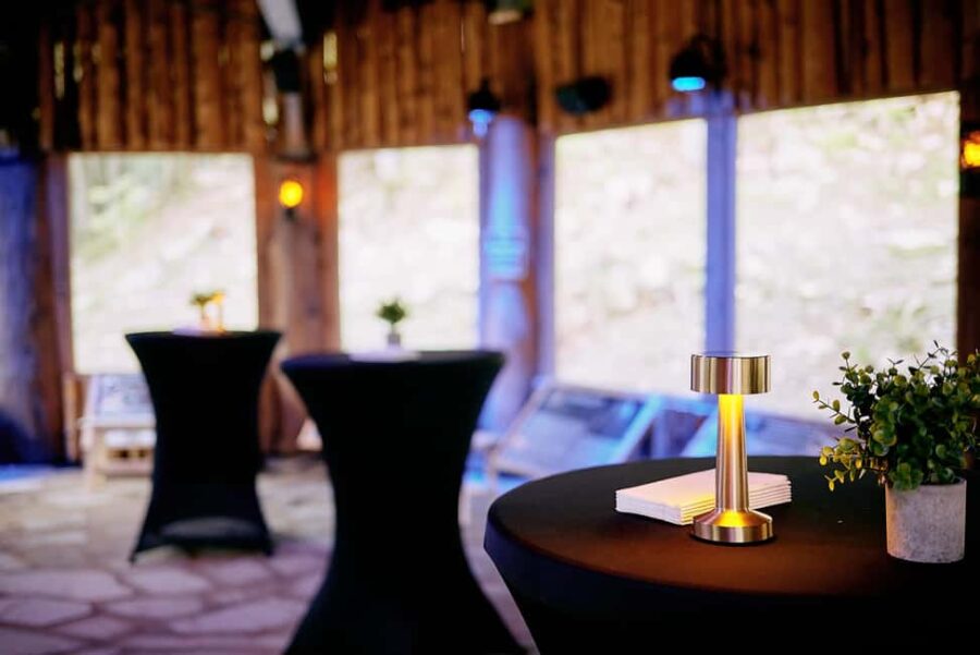 Montebello, QC: Parc Omega Wolves Experience with Cocktail & Guide - Indulging in the Live Cocktail Dinner at the Observatory