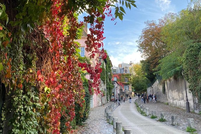 Montmartre Semi Private Walking Tour MAX 6 PEOPLE Guaranteed - Exploring Montmartre’s Winding Streets and Artistic Spirit