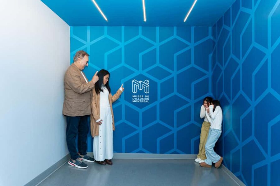 Montreal: Museum of Illusions Entry Ticket - Exploring Over 70 Illusions and Exhibits