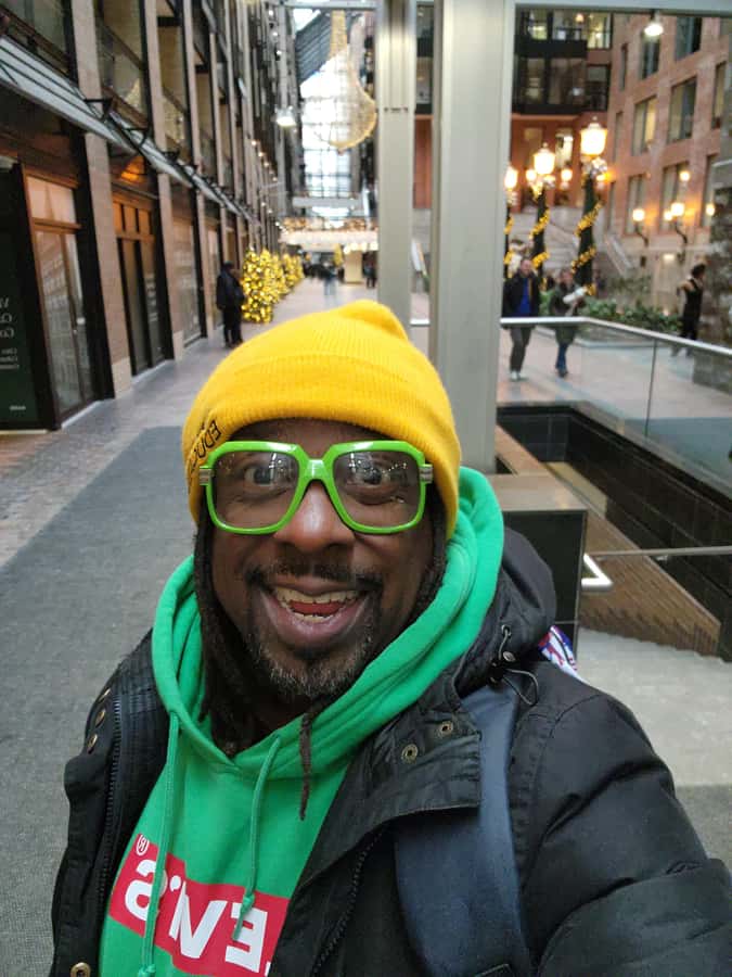 Montreal: Underground City visit with local touring Comedian - Meeting Point Inside the Centre de commerce mondial