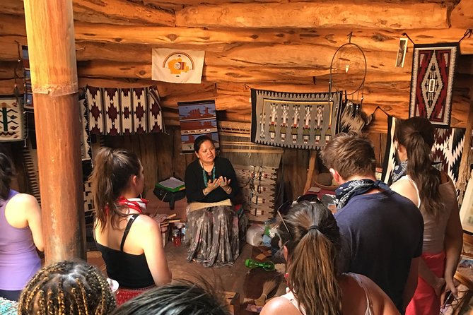 Monument Valley Backcountry Tour - Discover the Unique Landmarks of Monument Valley