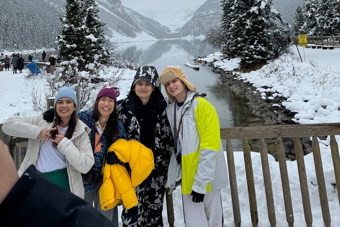 Moraine Lake and Lake Louise Early Morning Sightseeing - Visiting Lake Louise: Scenic Shores and Easy Walks