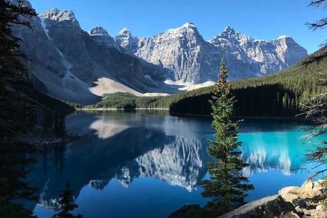 Moraine Lake & Louise - Morning or Sunset Tour from Banff/Canmore - The Unique Benefits of the Sunset Option