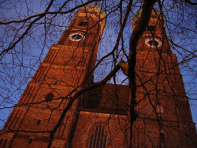 Munich: 3-Hour Culinary Nightwatch Tour - Exploring Munich’s Old Town with a Medieval Night Watchman