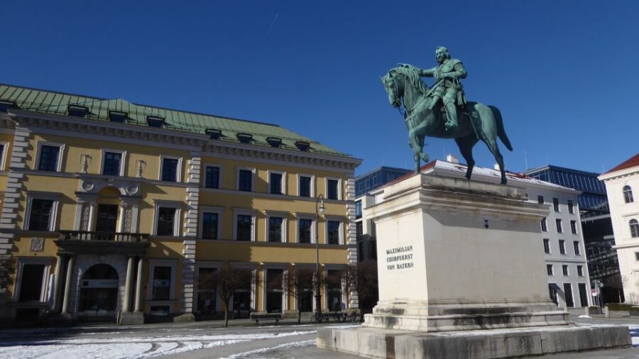 Munich: Historical Walking Tour Maxvorstadt with GEO Epoche - Discovering Munich’s Maxvorstadt Neighborhood