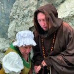 Munich: Scary Tour with actors in GERMAN - Starting Point at Karlsplatz/Stachus with a Distinctive Guide