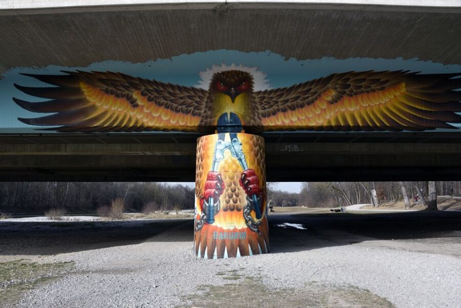 Munich: Street Art Bike Tour - Starting Point: Marienplatz and the Tour’s Welcome