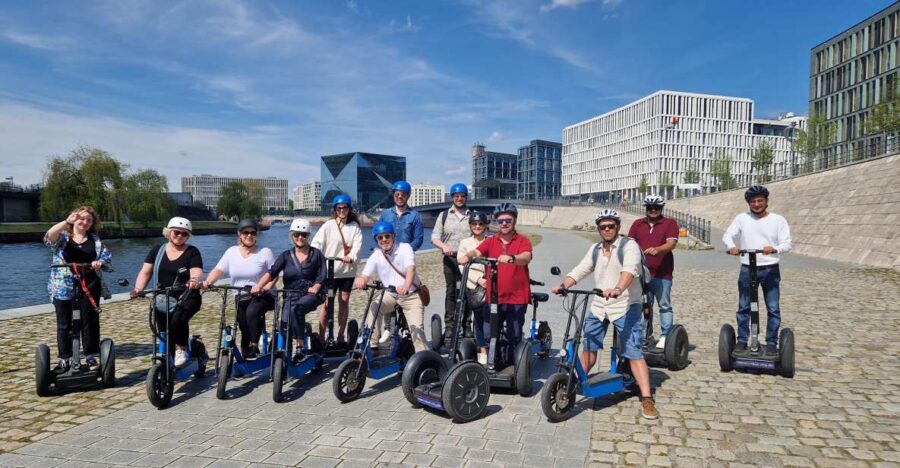 Munich: Top Sights E-Scooter Tour with Local Guide - Starting Point and Tour Duration