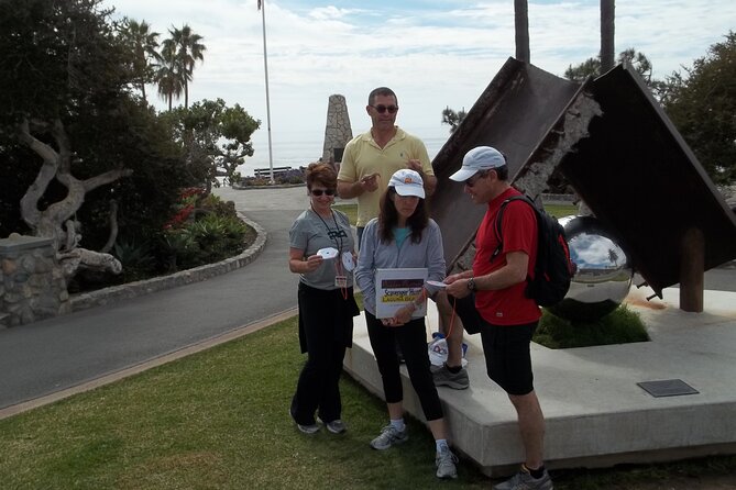 Murder Mystery Scavenger Hunt Laguna Beach - The Role of the Live Host and Team Competition