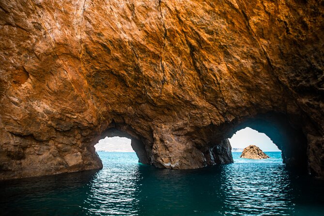 Mykonos Private cruise in south beaches, caves and Dragon island - Starting Point and Flexibility in Departure Locations