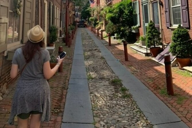 Mysteries on the Move: Scavenger Hunt in Boston - Starting Point and Accessibility in Downtown Boston