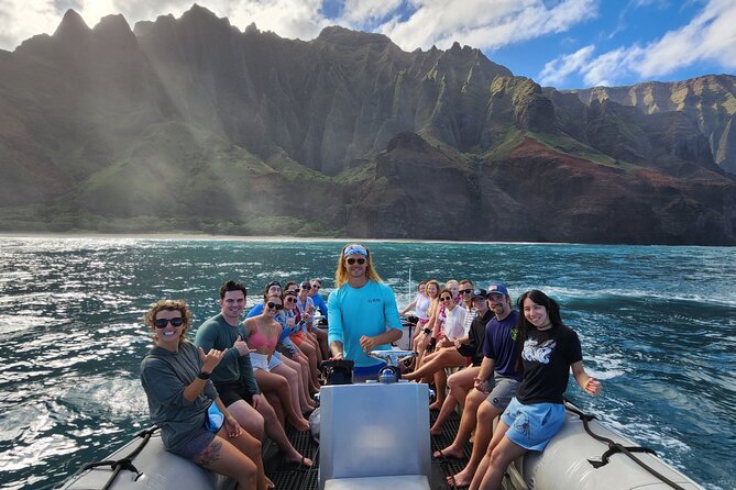 N Pali Coast Zodiac Raft Expedition and Snorkeling on Kauai - Wildlife Watching: Dolphins and Whales
