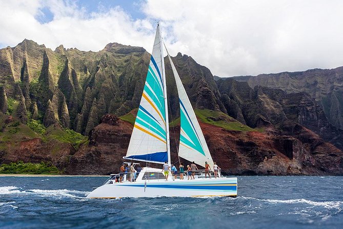 Na Pali Coast Kauai Snorkel and Sail - Snorkeling Experience and Marine Life Encounters