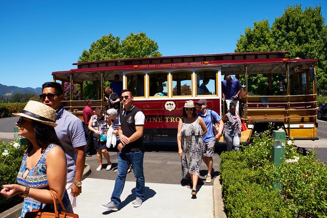 Napa Valley Wine Trolley Castle Tour - Visiting Castello di Amorosa and the Other Wineries