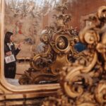 Naples Royal Palace & Spanish Quarter Tour - Tickets Included - Admiring Castel Nuovo from the Outside