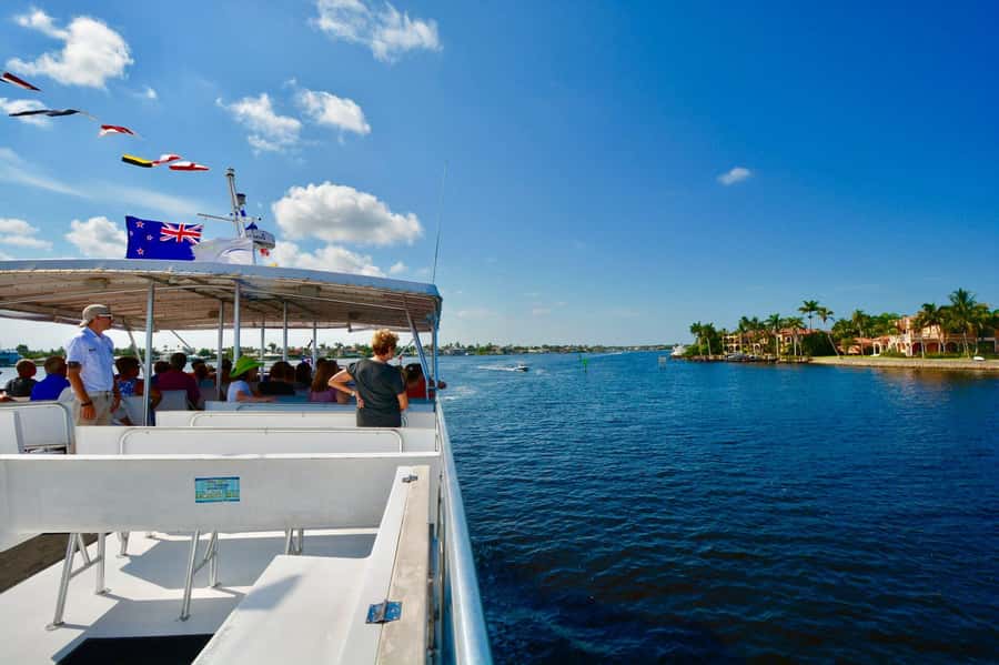 Naples: Sightseeing Day Cruise on the Gulf of Mexico - Starting Point at Tin City and Boarding Details