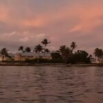 Naples: Sunset Boat Tour with Snacks and Drinks - Meeting Point and Parking Convenience in Naples