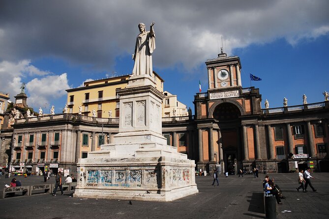 Naples walking tour + Neapolis buried - Discovering Napless Architectural Tapestry