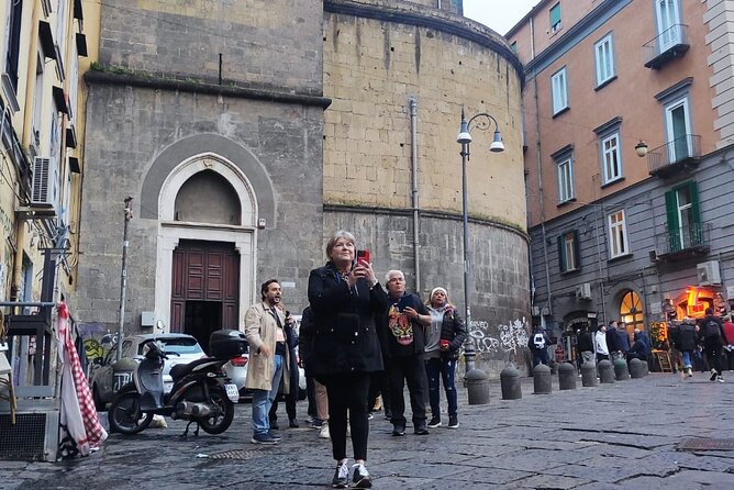 Naples Walking Tour: Old Town and Spaccanapoli - Starting at Piazza Dante: The Gateway to Ancient Naples